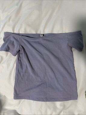 🥳 5 for $25 BUNDLE Divided Lilac Off-Shoulder Ribbed Crop Top